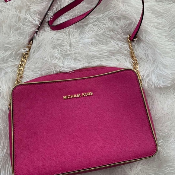 💕 PINK MICHAEL KORS SAFFIANO BAG - Picture 1 of 10